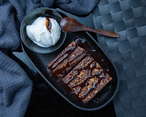 brownie With Ice Cream | Thekawloon.com | Kawloon Chinese Restaurant, Abu Dhabi, UAE