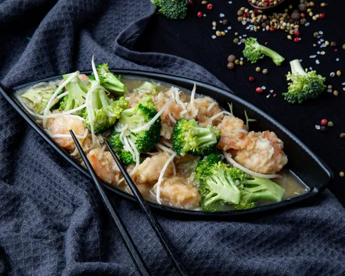 Prawns With Broccoli or Bean Sprouts | Thekawloon.com | Kawloon Chinese Restaurant, Abu Dhabi, UAE