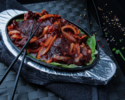 Sizzling or Hot Pan Spare Ribs Beef or Lamb | Thekawloon.com | Kawloon Chinese Restaurant, Abu Dhabi, UAE