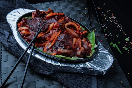 Sizzling or Hot Pan Spare Ribs Beef or Lamb | Thekawloon.com | Kawloon Chinese Restaurant, Abu Dhabi, UAE