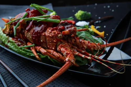 Kawloon Special Whole Lobster | Thekawloon.com | Kawloon Chinese Restaurant, Abu Dhabi, UAE